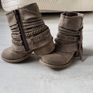 jellypop currie wedge booties